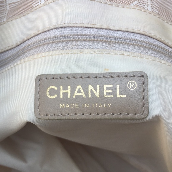 Authentic Chanel Travel Line Tote in good condition with pouch - Picture 13 of 15